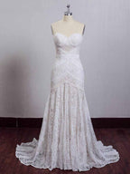 Ivory Lace Beach Wedding Dresses Sweetheart Neck Wedding Dresses