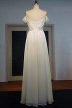 فستان سهرة عاجي اللون، سباغيتي، بقصة على شكل حرف A، بطول الأرض، من الشيفون المموج