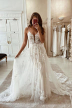 Lace Overskirt Wedding Dress Tulle Bridal Gown Spaghetti Straps