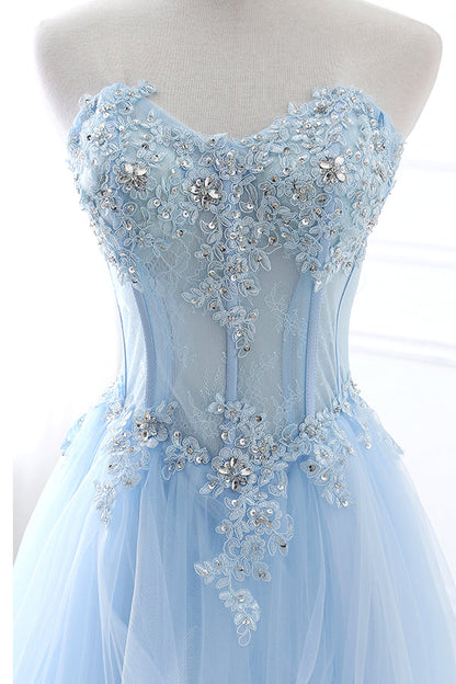 Vestido de fiesta largo con cuentas azul claro