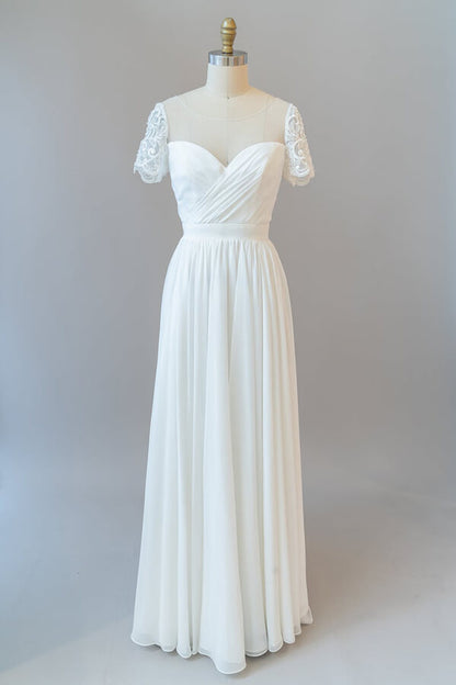 Langes, rückenfreies Brautkleid aus Chiffon in A-Linie mit Ärmeln