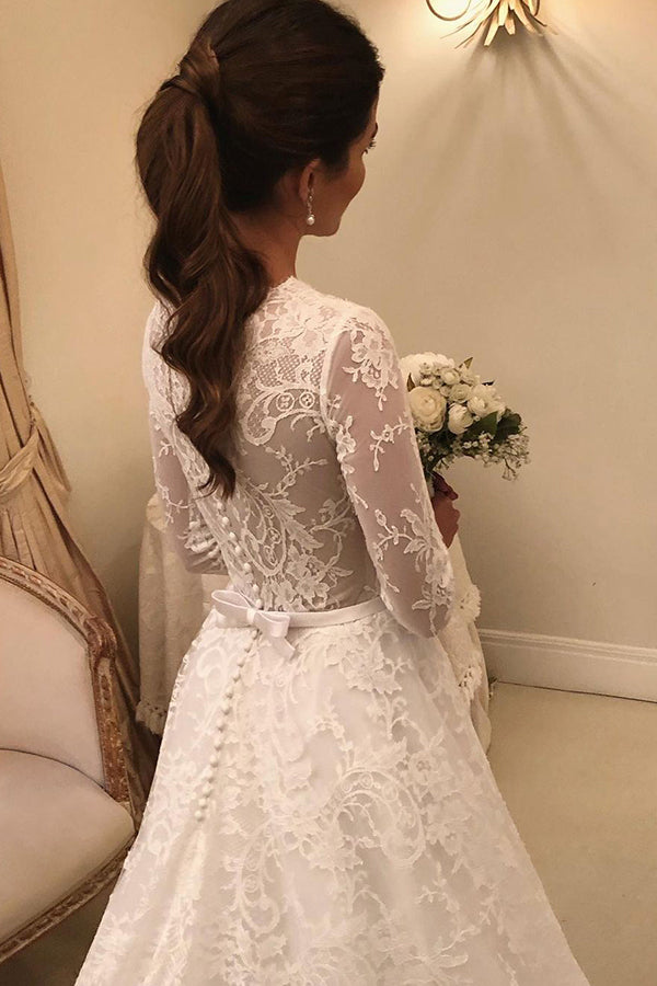 Robe de mariée longue en dentelle, coupe évasée, avec manches