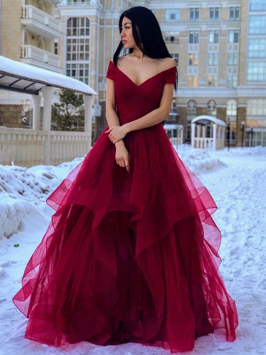 Langes A-Linien-Abendkleid mit schulterfreiem, flauschigem Tüll und V-Ausschnitt