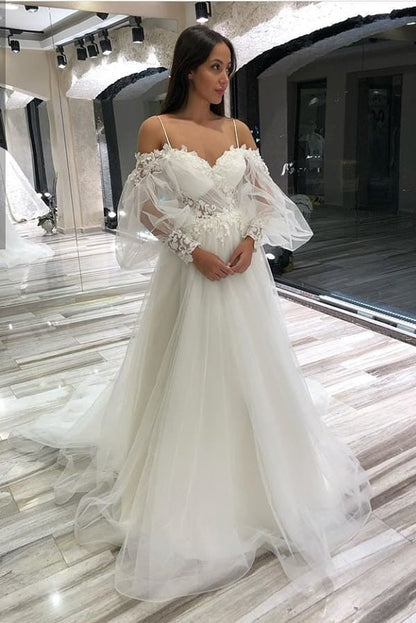 Langes A-Linien-Brautkleid mit schulterfreiem Ausschnitt, Applikationen, Spitze und Tüll