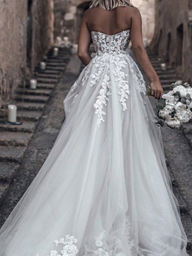 Vestidos de Noiva Longos em A, Sem Alças, com Saia em Escova, Renda, Tule e Sem Mangas