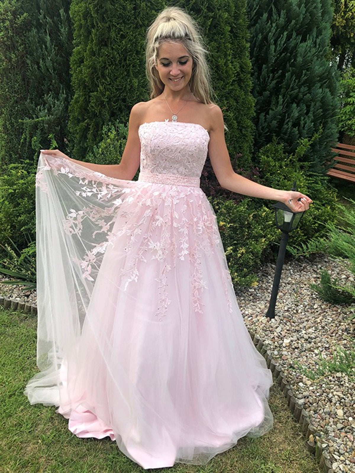 Robe de bal longue en tulle et dentelle, sans bretelles, coupe évasée, rose, tenue de soirée formelle pour remise de diplômes