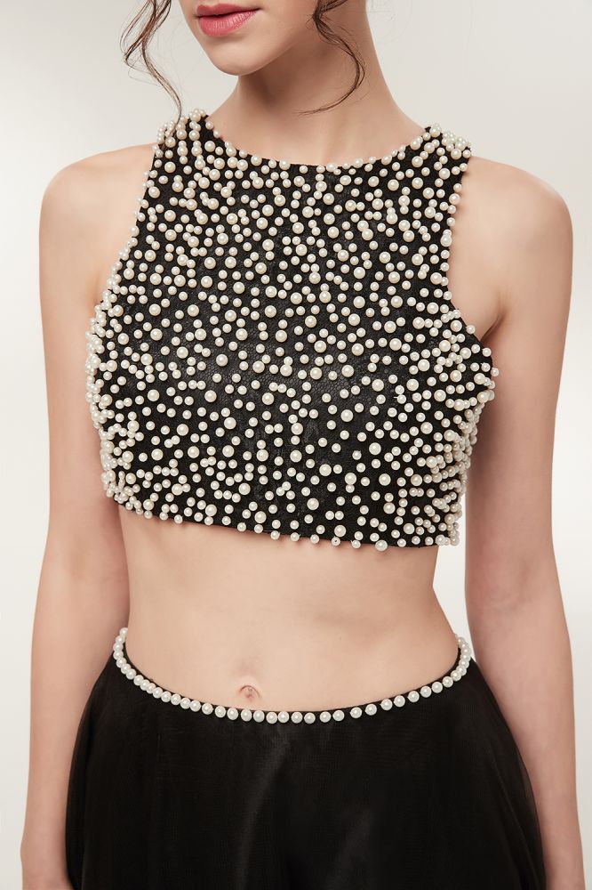 Abito da sera lungo a linea ad A in due pezzi con corpino senza maniche in tulle e perle