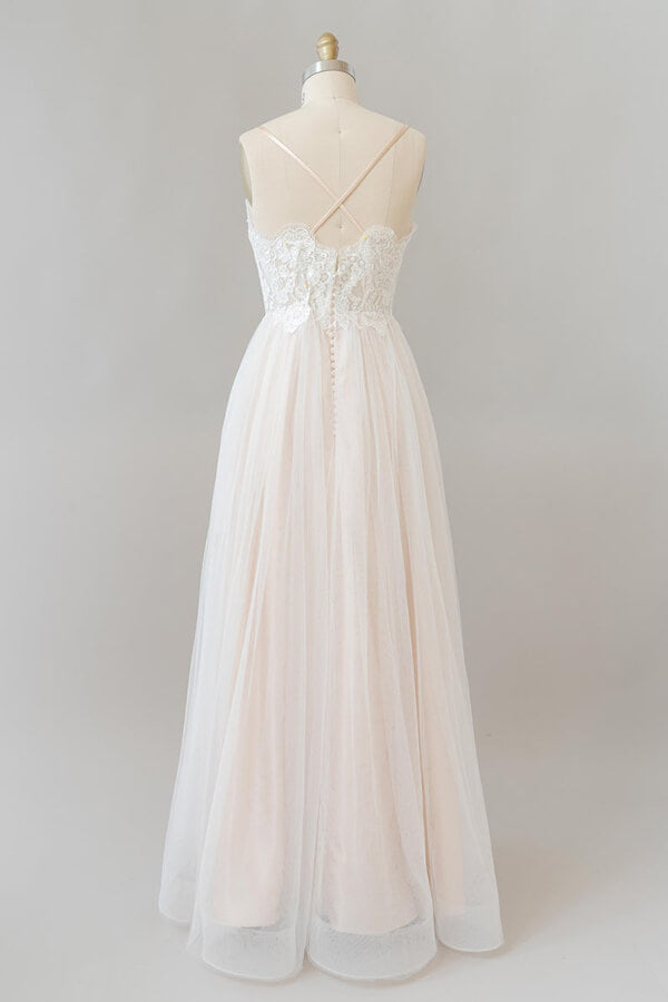 Robe de mariée longue en ligne A, col en V, appliques en dentelle, tulle, dos nu