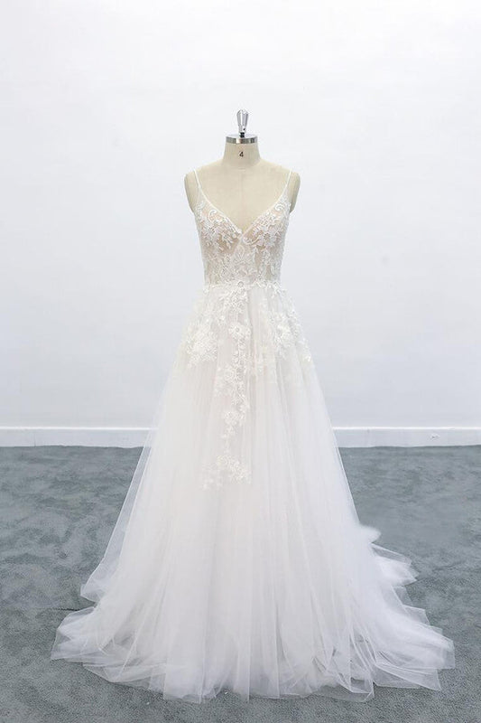 Langes A-Linien-Brautkleid mit V-Ausschnitt und rückenfreiem Spitzen-Tüll