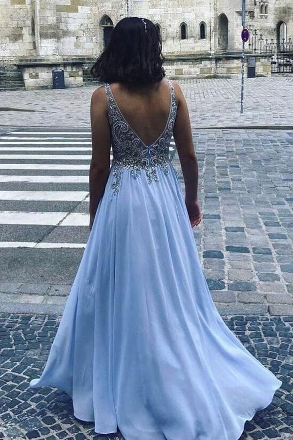 Vestido de fiesta largo de gasa con escote en V, espalda descubierta y cuentas
