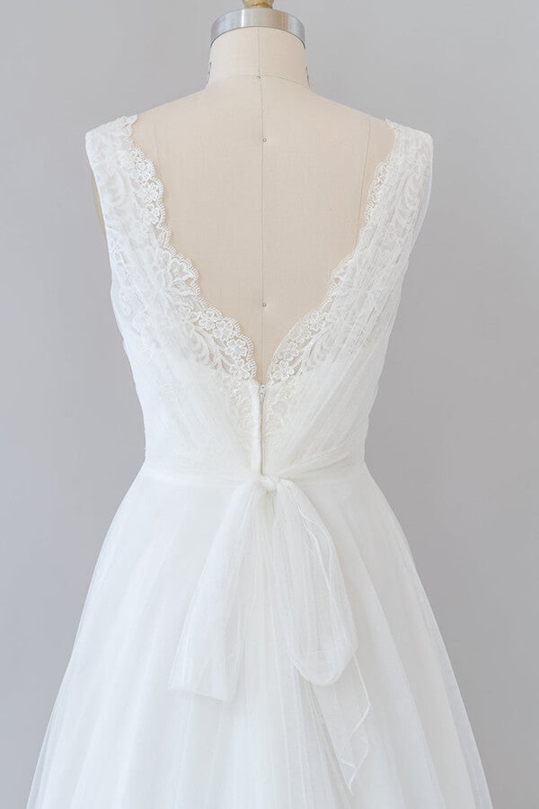 Robe de mariée longue en tulle dentelle, dos nu, ligne A, col en V