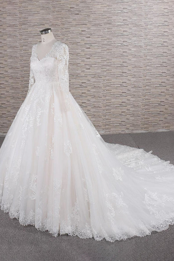 Robe de mariée longue en tulle à jupe évasée, col en V, ornée d'appliques en dentelle avec manches
