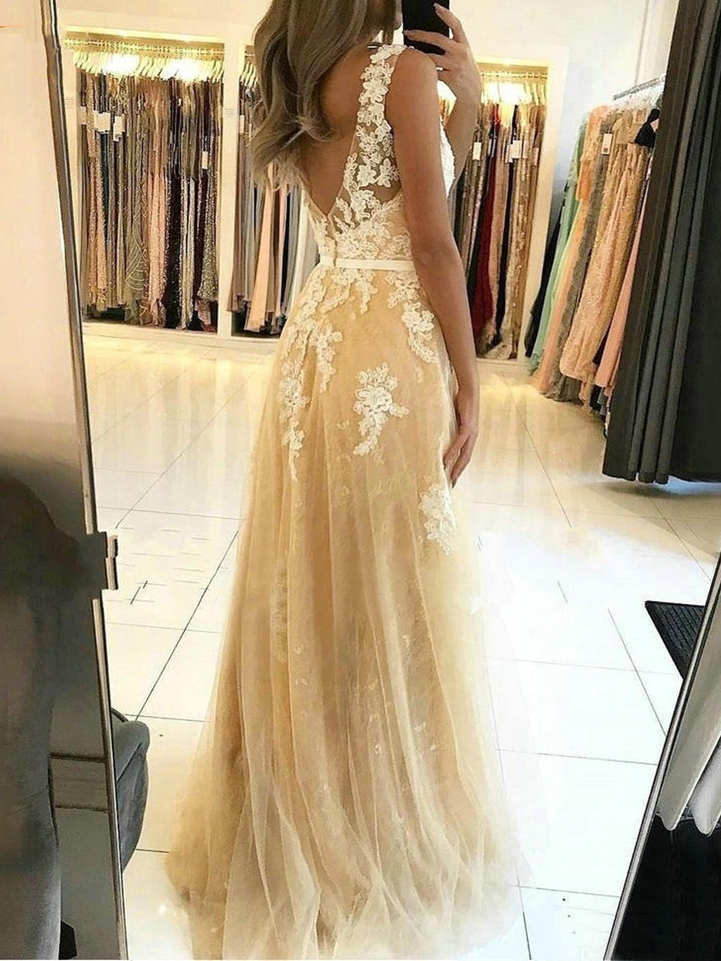 Robe de bal longue en tulle et dentelle, ligne A, col en V, champagne, dos nu, robe de soirée formelle pour remise de diplôme