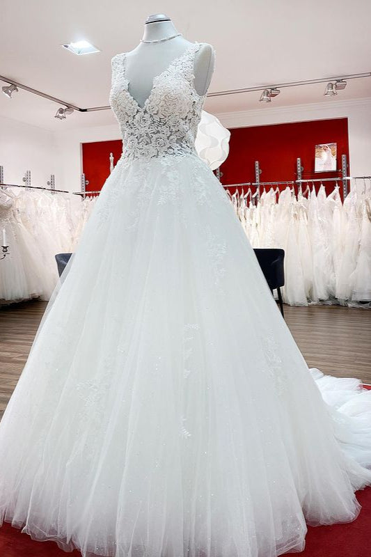 Robes de mariée blanches à volants en dentelle de tulle, longues, ligne A, col en V