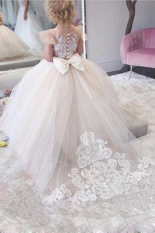 Elegant Tulle Ball Gown Flower Girl Dress With Lace Appliques And Court Train