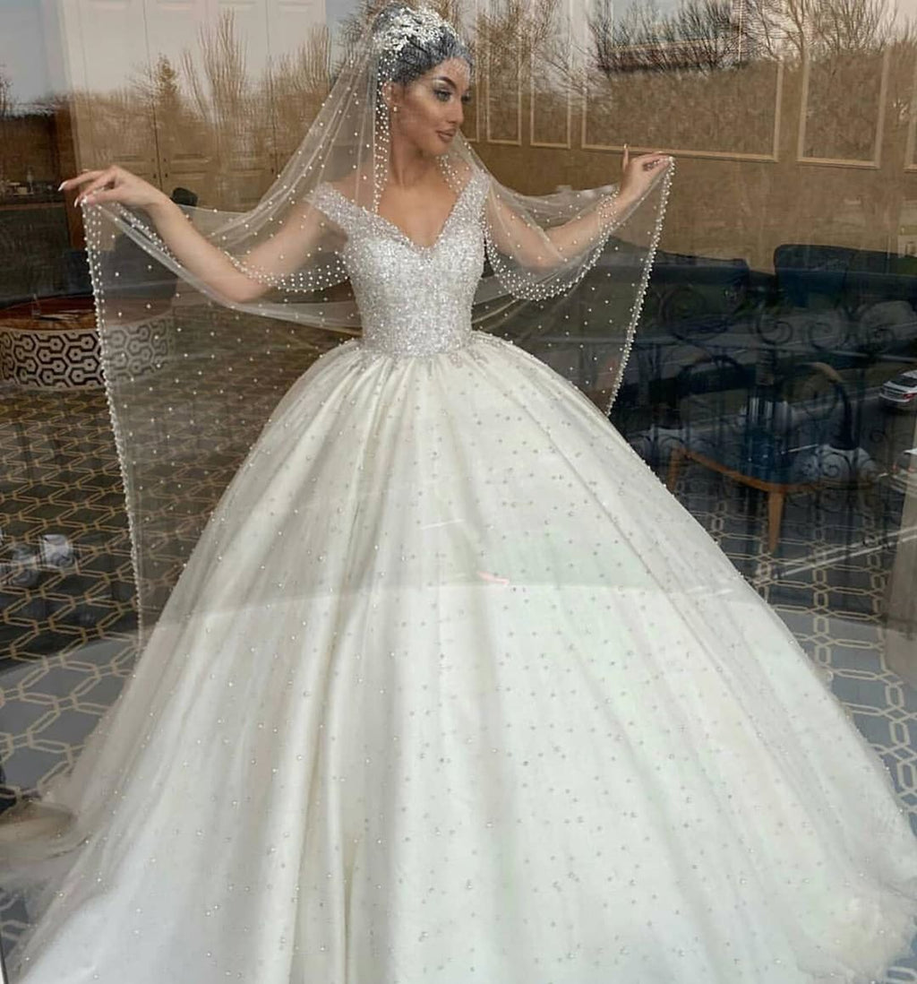 Langes Ballkleid Herzausschnitt Schulterfrei Rückenfrei Perlenbesetzt Rüschen Tüll Brautkleid