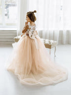 Floor Length Tulle Lace Sleeveless Flower Girl Ball Gown Dress With Bow
