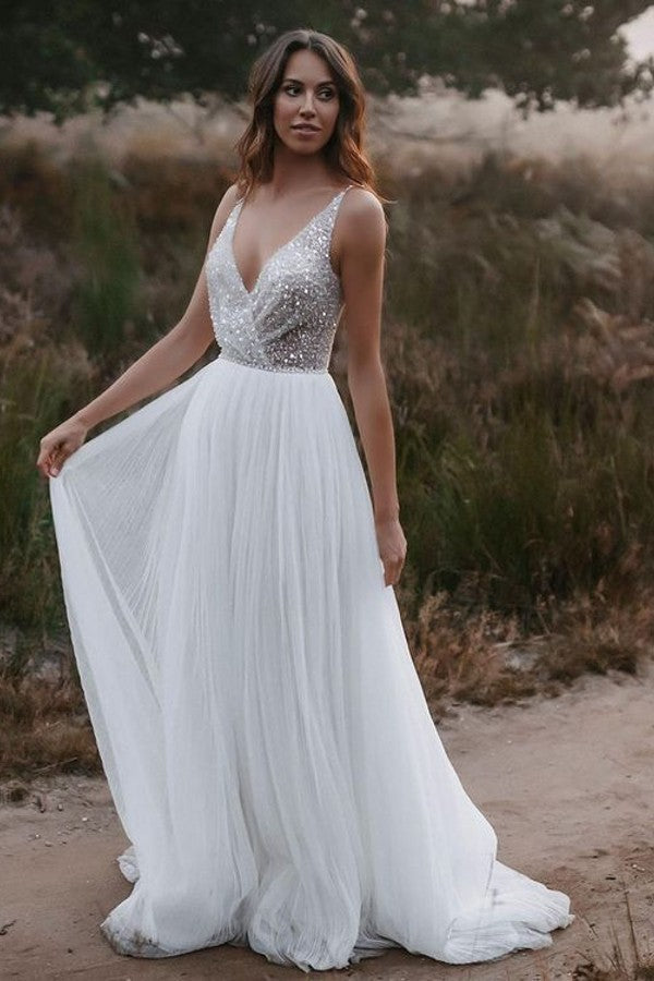 Robe de mariée longue bohème en mousseline et tulle pailleté, coupe trapèze, col en V, dos ouvert
