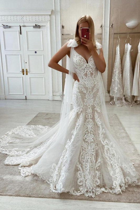 Langes, rückenfreies Brautkleid im Meerjungfrauen-Stil mit Spitze und herzförmigem Ausschnitt