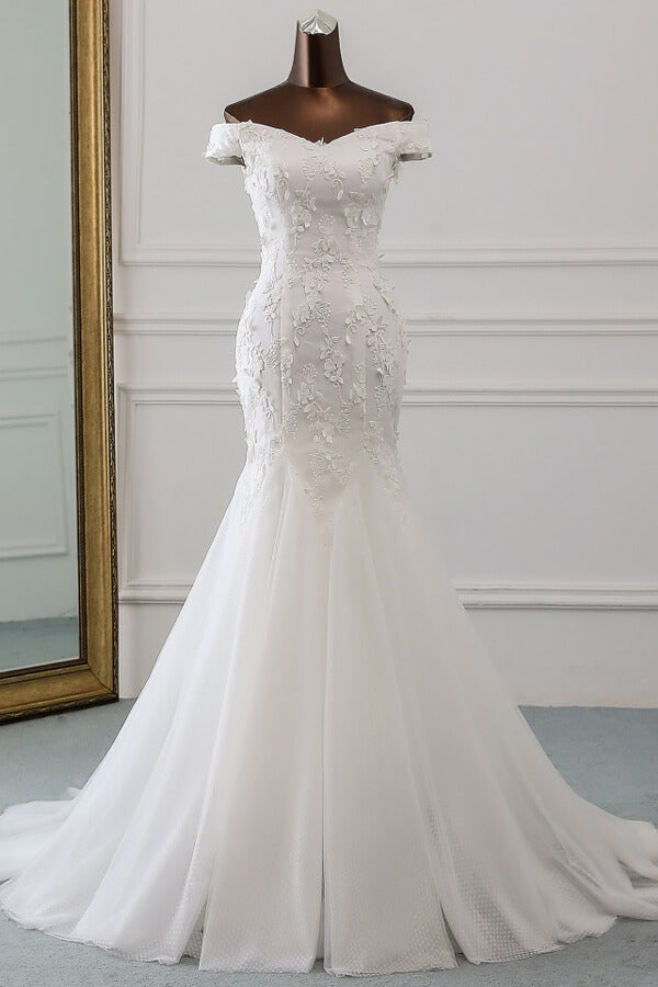 Langes Meerjungfrau-Brautkleid mit schulterfreier Spitze und Schnürung