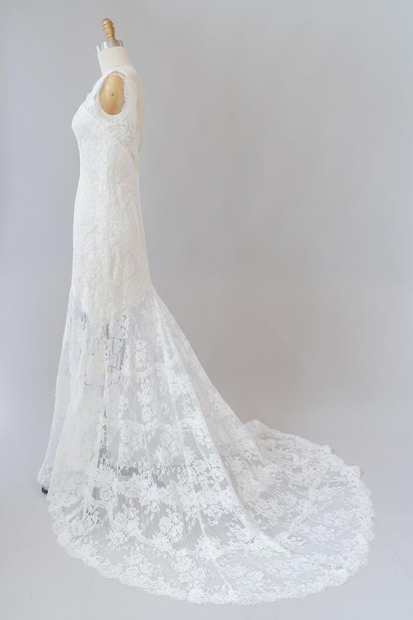 Langes Meerjungfrau-Brautkleid mit Herzausschnitt und rückenfreiem Spitzenbesatz