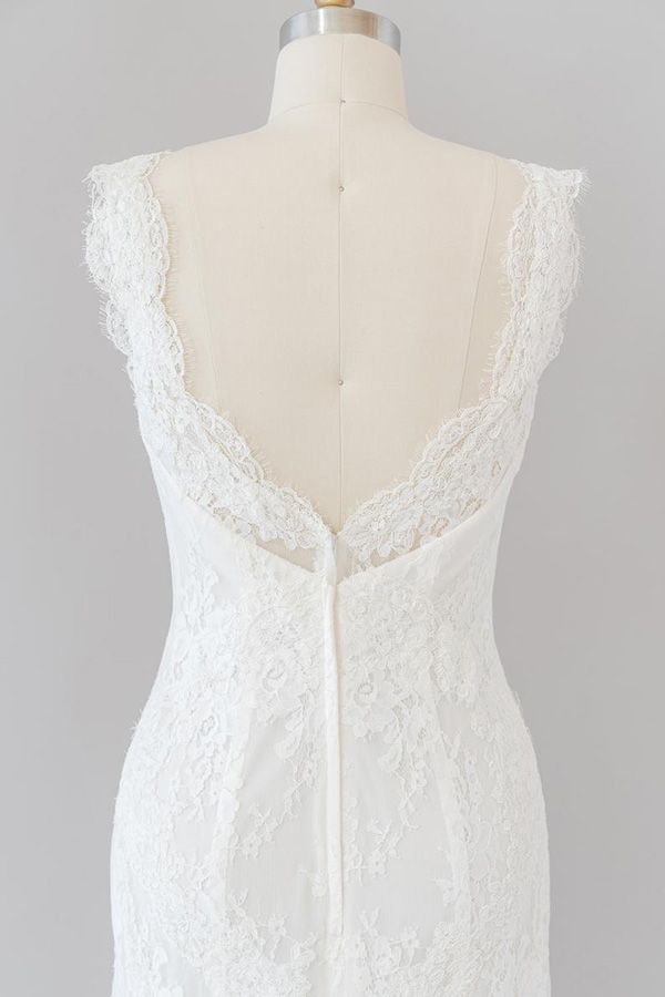 Langes Meerjungfrau-Brautkleid mit Herzausschnitt und rückenfreiem Spitzenbesatz