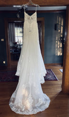 Langes Meerjungfrau-Brautkleid mit Herzausschnitt und Kapellenschleppe aus Tüll