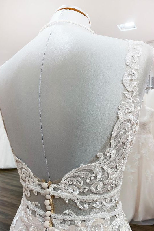 Langes Meerjungfrau-Brautkleid mit ärmellosem Tüll und Spitze und Rückenfrei