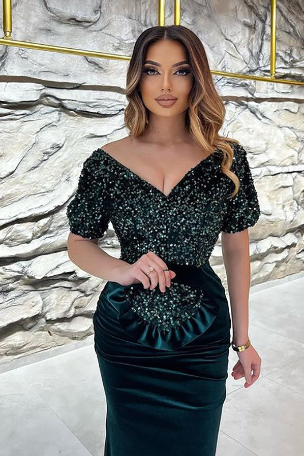 Robe de bal longue sirène en velours scintillant à col en V avec manches
