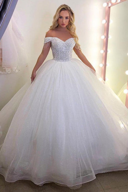 Long Princess off-the-shoulder Tulle Wedding Dress