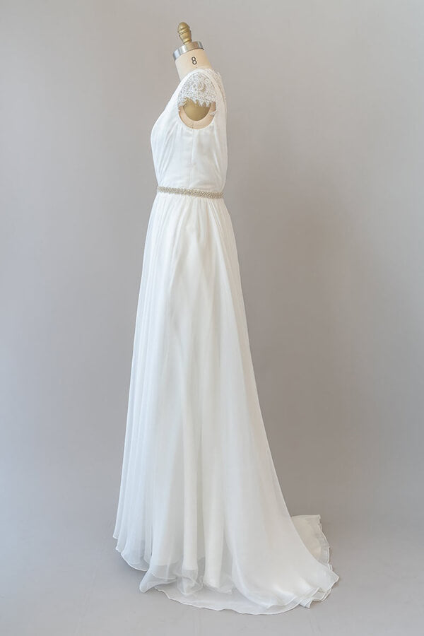 Vestido de novia largo de gasa con escote en V y encaje con mangas cortas