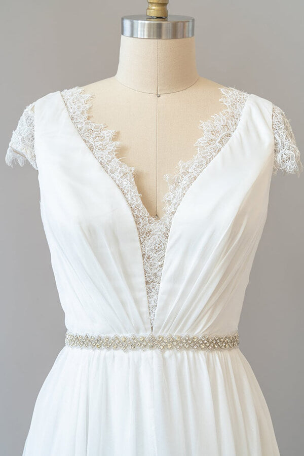 Vestido de novia largo de gasa con escote en V y encaje con mangas cortas