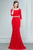 Vestidos de cerimónia compridos de renda com alças caídas, corte sereia, mangas e faixa