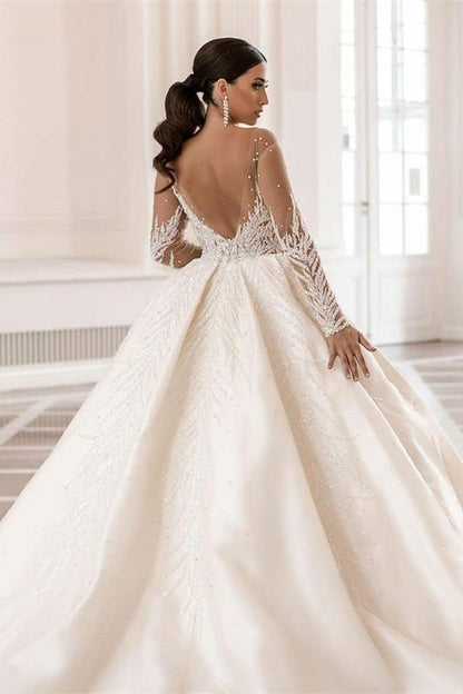 Luxuriöses langärmliges Ballkleid-Brautkleid mit zarten Perlen 
