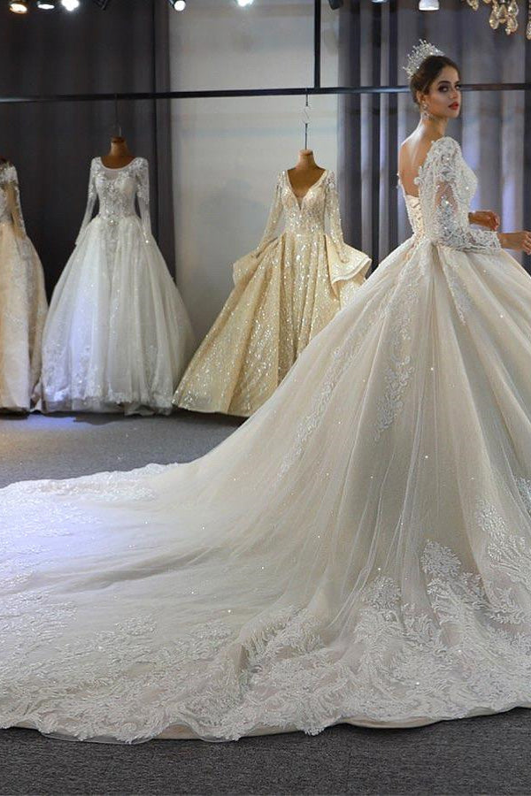 Luxury Long Sleeves Deep V-Neck Princess Ball Gown Garden Bridal Dress