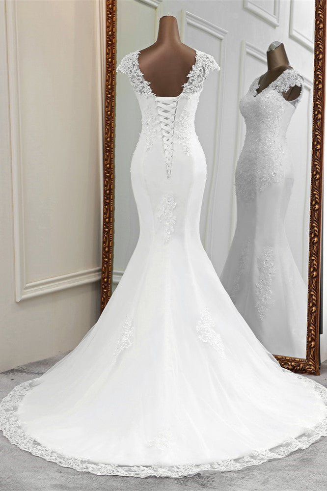 Luxurious V Neck Sleeveless White Lace Mermaid Wedding Dress With Appliques