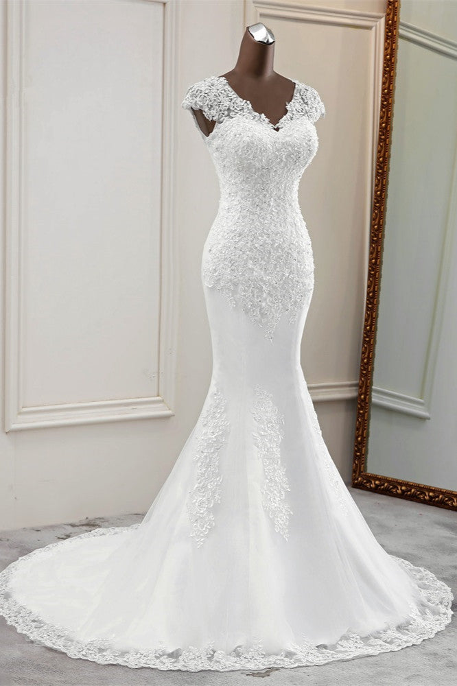 Luxurious V Neck Sleeveless White Lace Mermaid Wedding Dress With Appliques