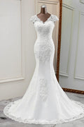 Luxurious V Neck Sleeveless White Lace Mermaid Wedding Dress With Appliques
