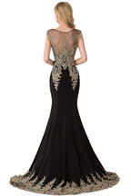 Mermaid Court Train Chiffon Evening Dress with Appliques