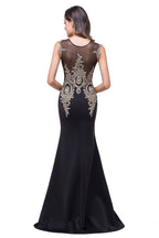 Mermaid Floor-length Chiffon Evening Dress with Appliques
