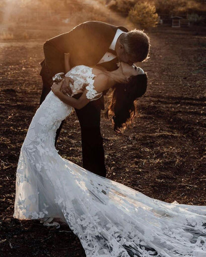 Mermaid Off-the-shoulder Tull Applique Amazing Rustic Wedding Dress