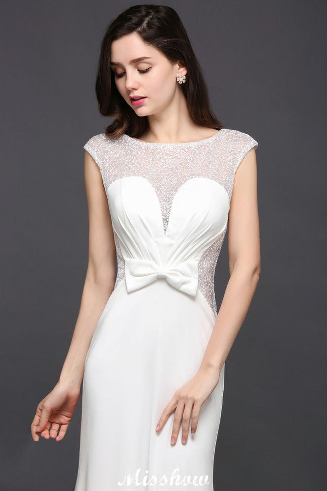 Vestido de noche de sirena con escote redondo y gasa blanca con cuentas