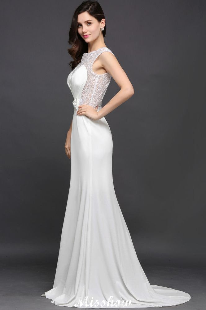 Vestido de noche de sirena con escote redondo y gasa blanca con cuentas