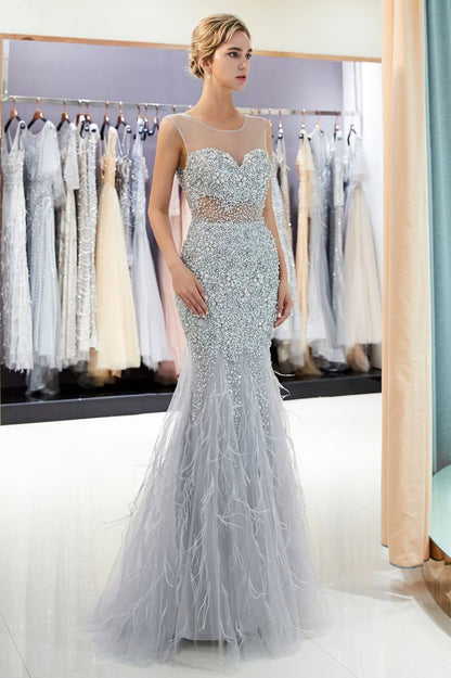 Vestido de noche de tul con cristales, escote ilusión y sin mangas de sirena