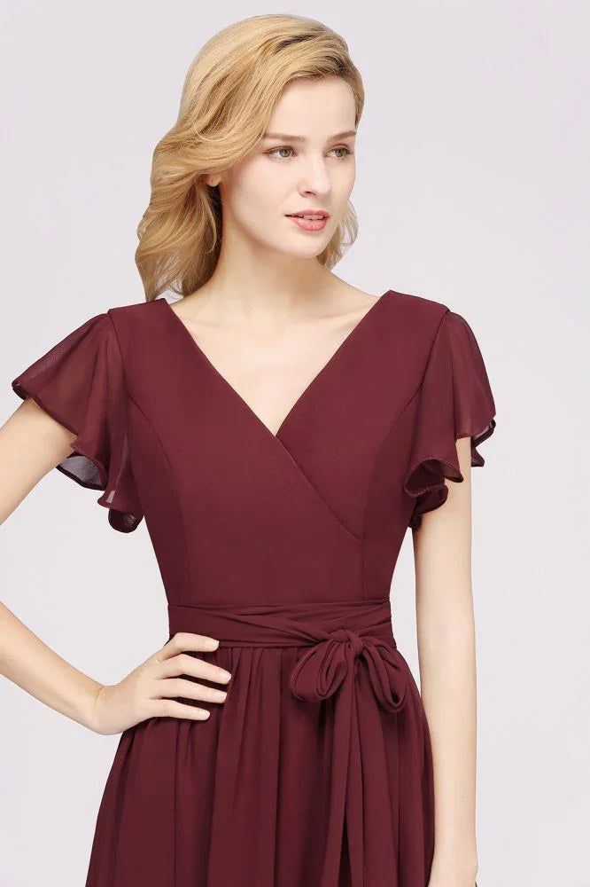 Elegante abito da damigella d'onore a linea ad A con scollo a V, maniche corte, fascia con fiocco e gonna lunga in chiffon da sera