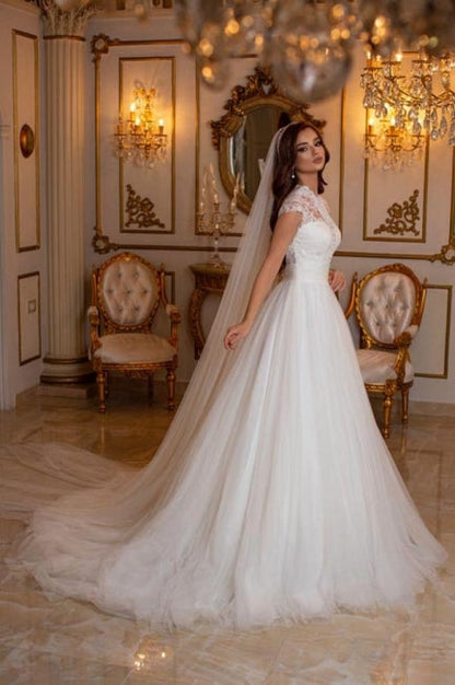 Moderne lange ärmellose A-Linie Brautkleider mit Spitze
