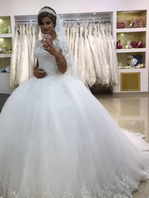 Moderne Brautkleider mit Spitze | Prinzessin Brautkleider