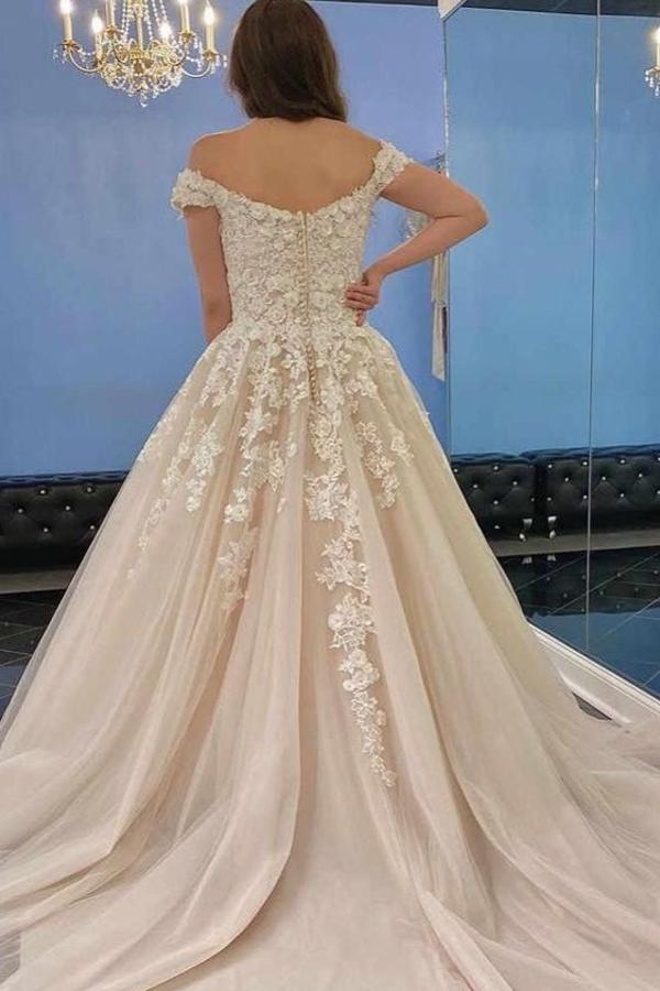 Vestido de novia modesto largo de tul con encaje y hombros descubiertos en forma de A