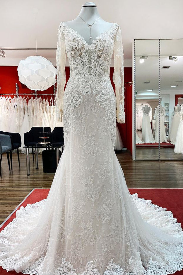 Robe de mariée modeste longue sirène en tulle et dentelle avec manches et décolleté cœur
