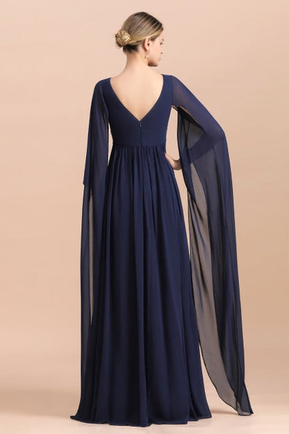 Marineblaues Chiffon-Kleid für die Brautmutter mit langen Ärmeln und Rüschen online